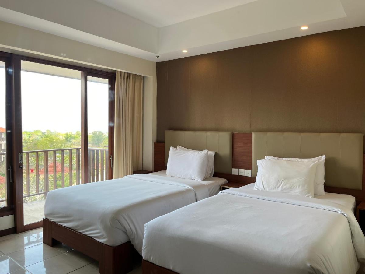 New Kuta Hotel Uluwatu Exterior foto